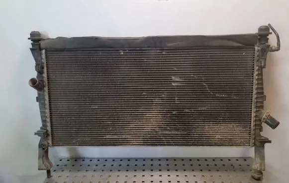 Coolant radiator