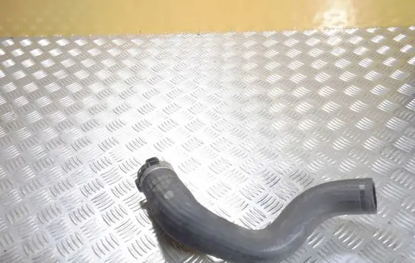 Fiat 500L Intercooler hose/pipe 51964183