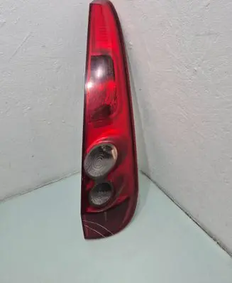 Ford Fiesta Tailgate rear/tail lights 