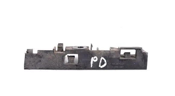 Audi A6 S6 C7 4G Front bumper mounting bracket 4G0853722B