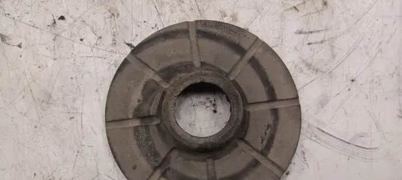 Opel Insignia A Rear coil spring rubber mount 9053849696