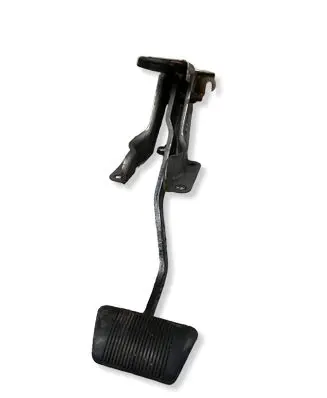 Jeep Grand Cherokee (WJ) Brake pedal 
