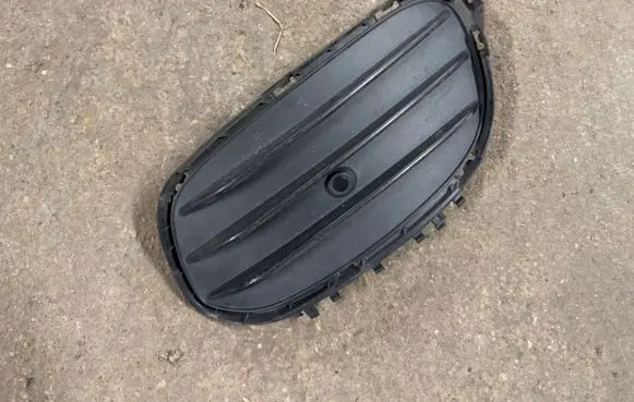 Mercedes-Benz GLA W156 Front bumper lower grill A1568858800