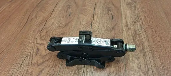 Renault Vel Satis Lift Jack 8200702518