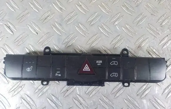 Mercedes-Benz Vito Viano W639 Hazard light switch