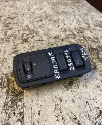 Renault Kadjar Headlight level height control switch 251635477r