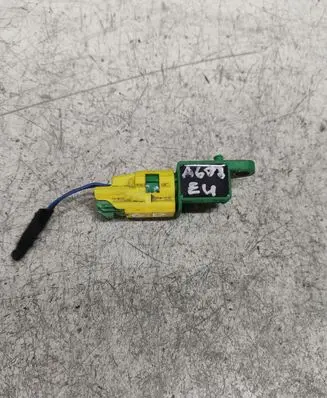 Audi A6 S6 C6 4F Airbag deployment crash/impact sensor 1K0909606C