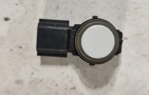 Renault Megane IV Parking PDC sensor 284383945R 026302367