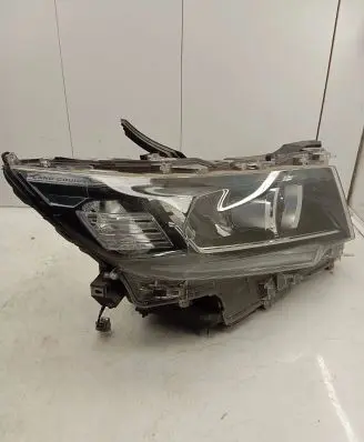 Toyota Land Cruiser (J150) Headlight/headlamp