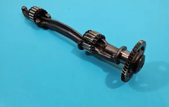 Volkswagen PASSAT B8 Balance shaft 03N103303B IMPRK1367632
