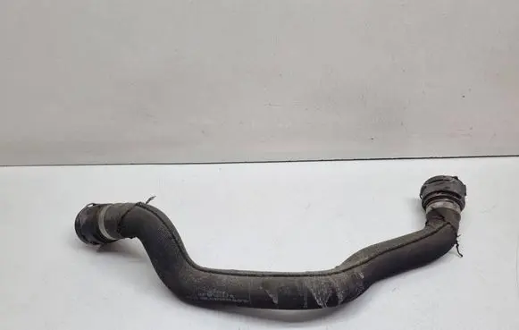 Audi A4 S4 B8 8K Engine coolant pipe/hose 8K0121101M