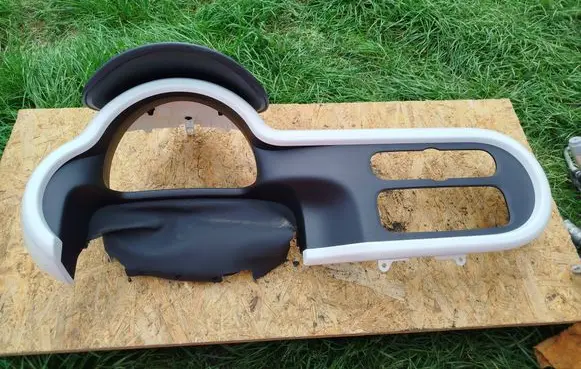 Renault Twingo III Dashboard trim 682483347R 682488019R