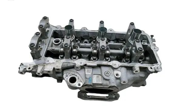 Chrysler Pacifica Engine head 04893811AF 30201517AH