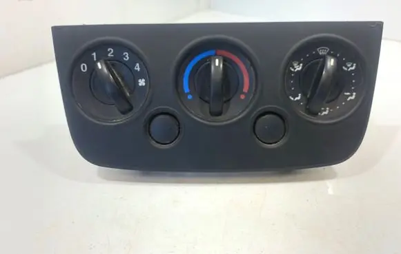 Ford Fiesta Climate control unit 2S6H18549BF