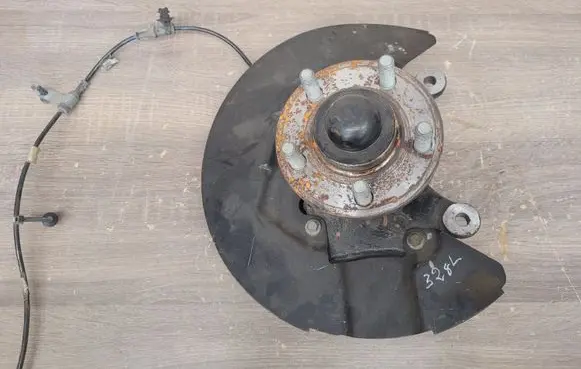 Ford Mustang VI Front wheel hub spindle knuckle FR3C2K005BB M291C FR3C3107