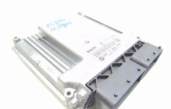 BMW X5 E70 Engine control unit/module 7806976