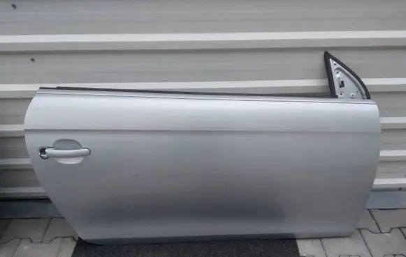 Door (2 Door Coupe)