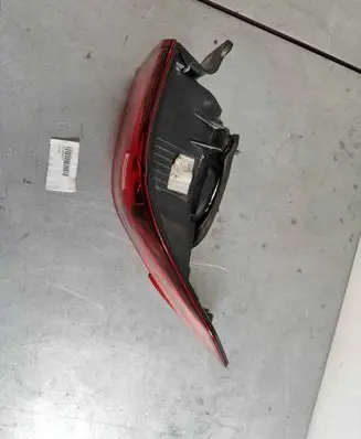 Toyota Avensis T270 Rear/tail lights 8156005310