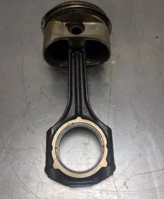Mercedes-Benz S W220 Piston with connecting rod 097026