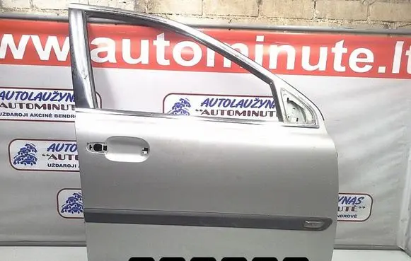 Volvo XC90 Front door