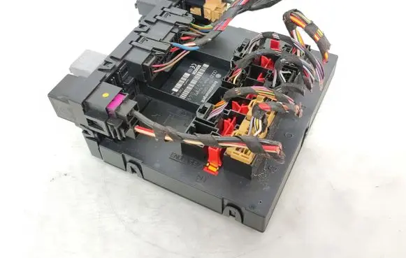 Volkswagen PASSAT B6 Comfort/convenience module 3C8937049D 1K0951253 1K0951253A