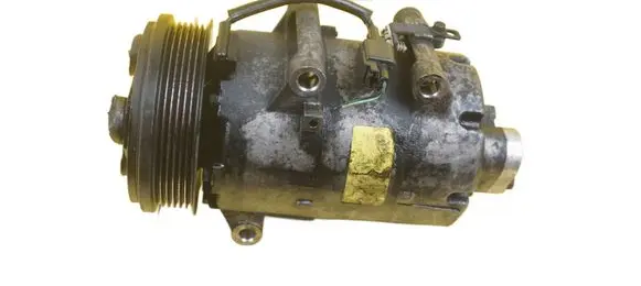 Ford Kuga I Air conditioning (A/C) compressor (pump) 3M5H19D629DE G6DG G6DB