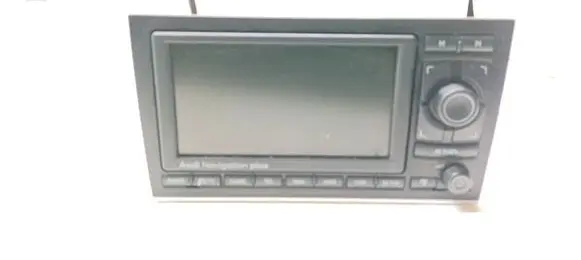 Audi A4 S4 B7 8E 8H Radio/CD/DVD/GPS head unit 8E0035192D
