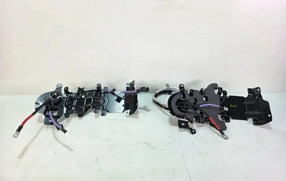 BMW X5 G05 Battery box tray 