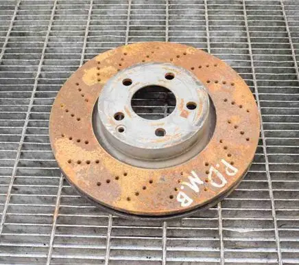 Mercedes-Benz C W204 Front brake disc A0004211112