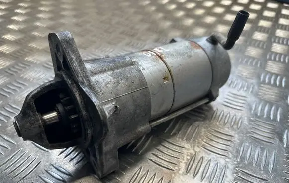 Opel Insignia B Starter motor 55581293 4280009750