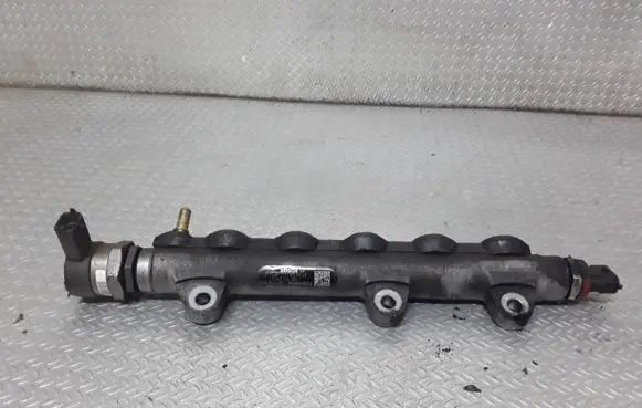 Renault Laguna III Fuel main line pipe 8200842432 0445214155