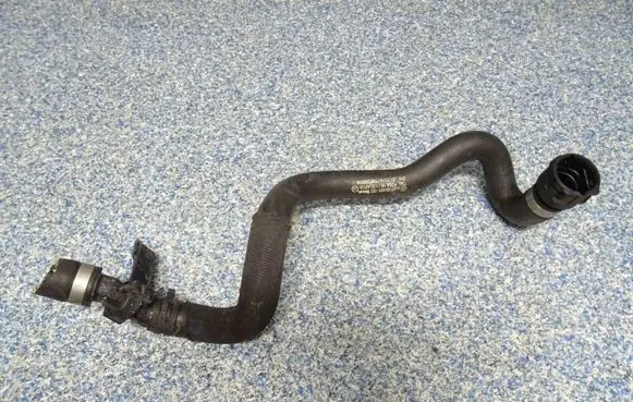 Mercedes-Benz GLC X253 C253 Engine coolant pipe/hose A2538306501