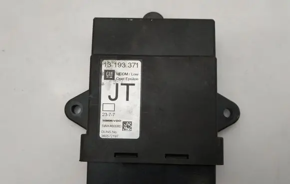 Opel Vectra C Central body control module GM13193371 13193371