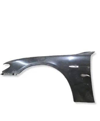 BMW 7 E65 E66 Fender 