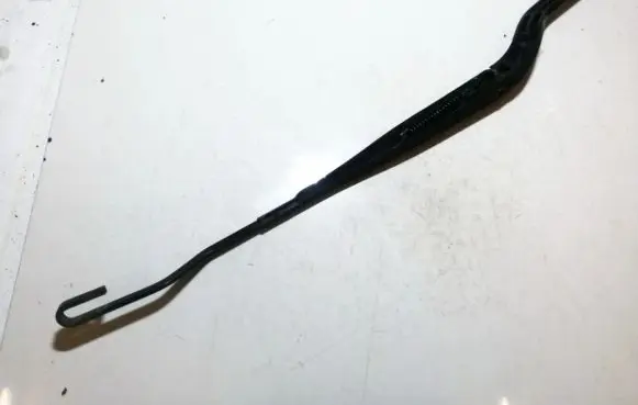 Opel Vectra C Front wiper blade arm 09185812