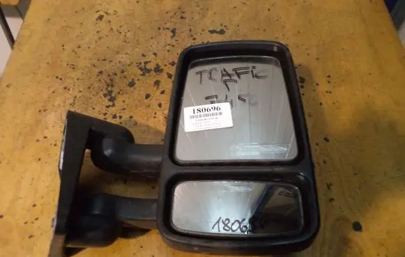 Renault Trafic I Front door electric wing mirror