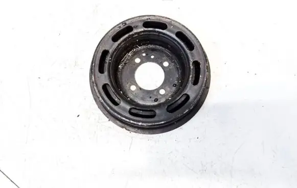 Mazda 323 F Crankshaft pulley