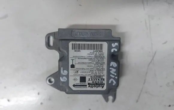 Renault Scenic I Airbag control unit/module 7700437471A A008LE02717 550803800