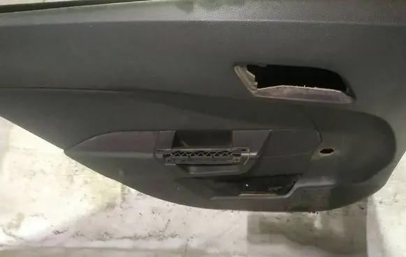 Opel Astra H Rear door card panel trim