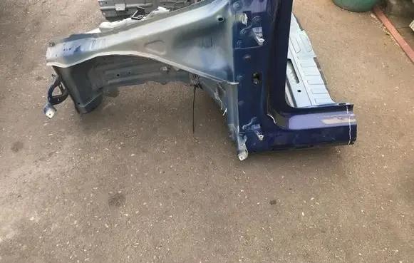 Tesla Model Y Front quarter panel