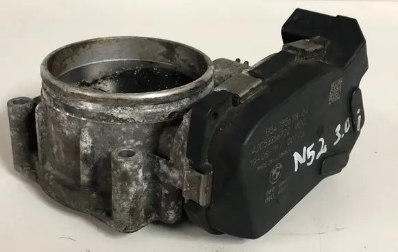 BMW 6 E63 E64 Throttle valve 755611804 7556118 13547556118