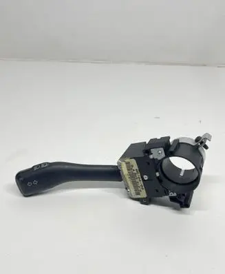 Volkswagen Golf IV Indicator stalk 8L0953513G