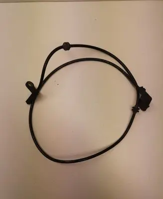 Mercedes-Benz C W204 ABS rear brake sensor A2045400317