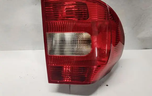 Skoda Yeti (5L) Rear/tail lights 5L0945095
