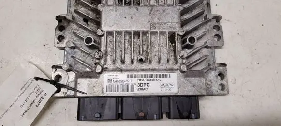 Ford Focus Engine control unit/module 7M5112A650APC 3DPC J38AC
