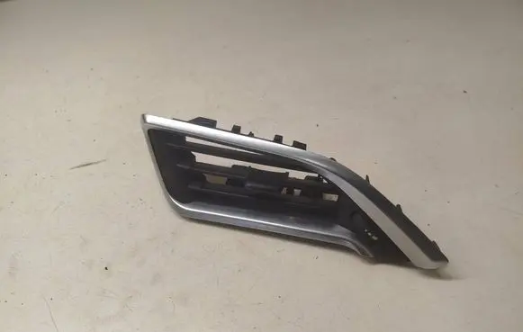 Peugeot 208 I Dashboard side air vent grill/cover trim 