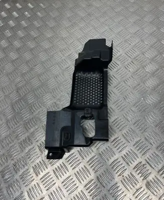 Mitsubishi ASX Intercooler air guide/duct channel 6405A300