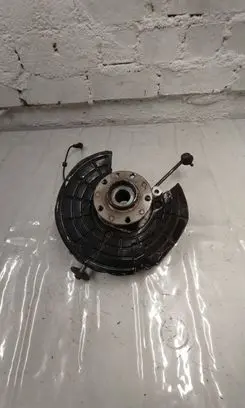 Maserati Levante Rear wheel hub 670037239 7101147