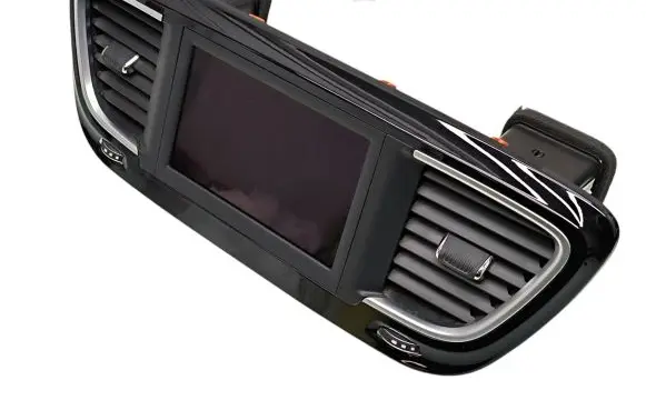 Chrysler Pacifica Screen/display/small screen 68428471AD P68428471AD 10822M1704