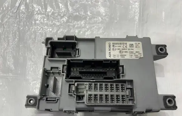 Alfa Romeo Mito Fuse module 505181210